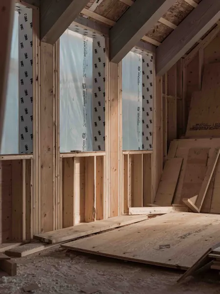 On site — March 2026 — 013