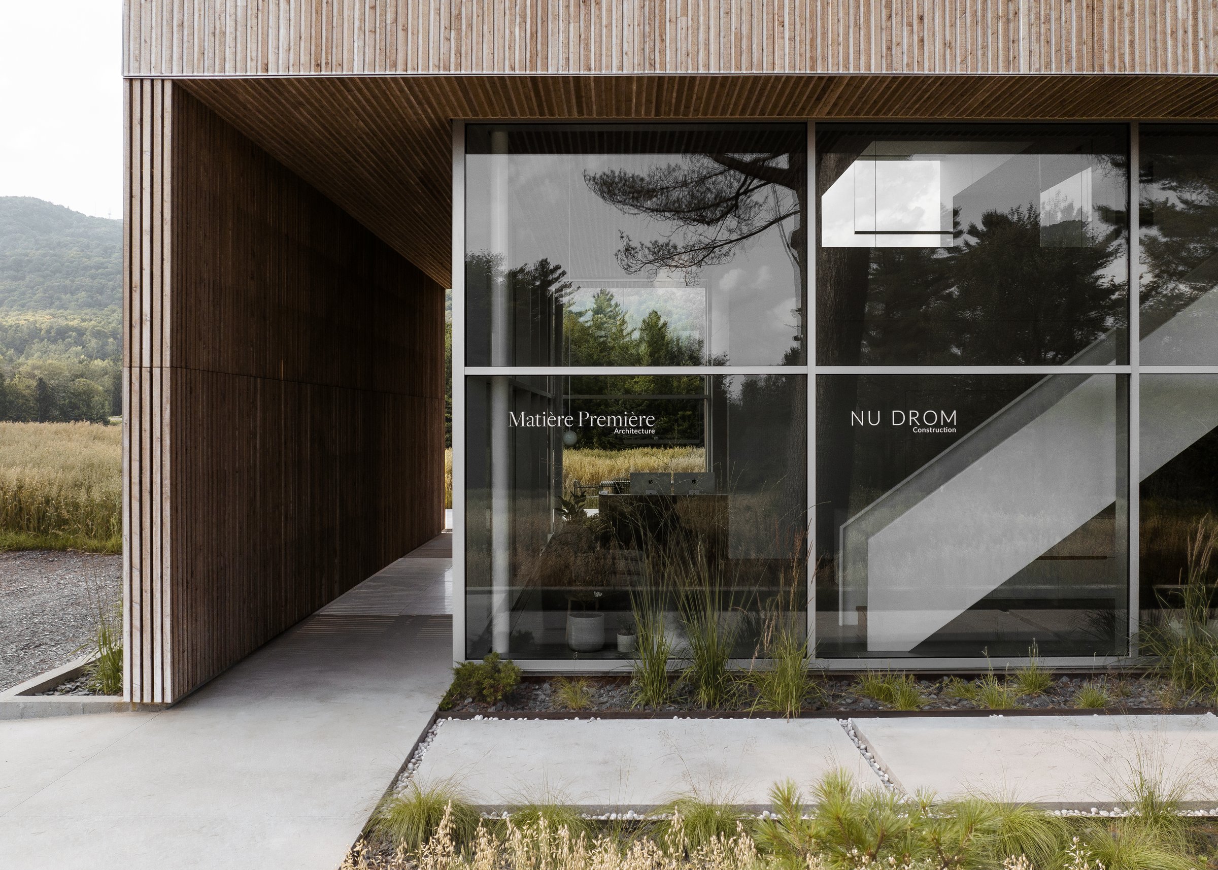 L’Atelier — 74