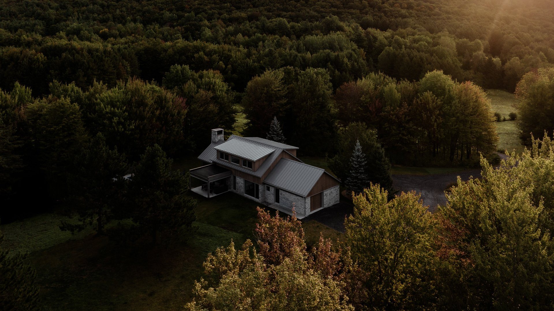 Le Plateau — 17